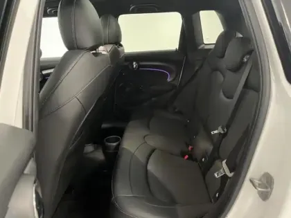 Photo 16 Mini Mini  5 Portes Cooper 136ch Edition Premium Plus BVA7