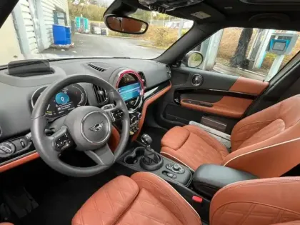 Photo 10 Mini Countryman  Cooper SE 125ch + 95ch Edition Premium ALL4 BVA6