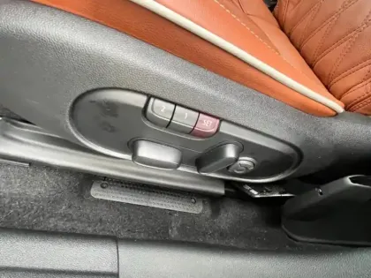 Photo 12 Mini Countryman  Cooper SE 125ch + 95ch Edition Premium ALL4 BVA6