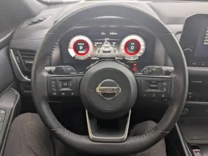 Photo 8 Nissan Qashqai  1.3 Mild Hybrid 158ch Tekna Xtronic