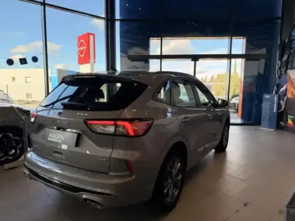 Photo 8 Ford Kuga  2.5 Duratec 190ch FHEV E85 ST-Line BVA