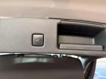 Photo 5 Ford Kuga  2.5 Duratec 190ch FHEV E85 ST-Line BVA