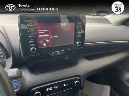 Photo 14 Toyota Yaris  116h Dynamic 5p MY22