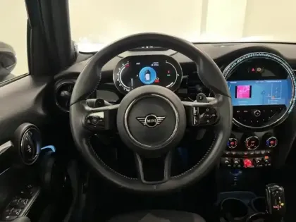 Photo 8 Mini Mini  5 Portes Cooper S 178ch  Essential BVA7