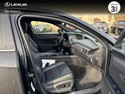 Photo 5 Lexus UX  250h 4WD Executive MY20