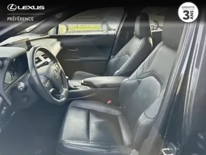 Photo 10 Lexus UX  250h 4WD Executive MY20