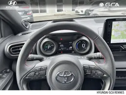 Photo 14 Toyota Yaris  116h GR Sport 5p MY22