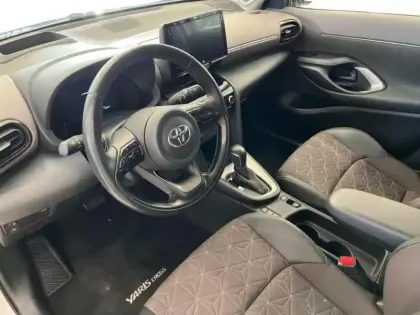 Photo 13 Toyota Yaris  Cross 116h Collection MY21