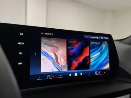 Photo 14 BMW Serie 2 Série 2 Gran Coupé 223 218ch M Sport Design xDrive DKG7