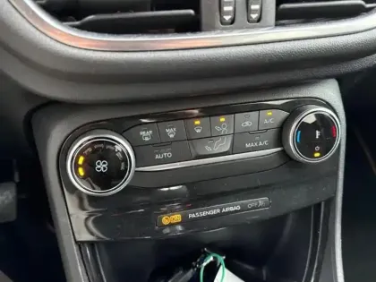 Photo 14 Ford Puma  1.0 Flexifuel 125ch S&S mHEV ST-Line