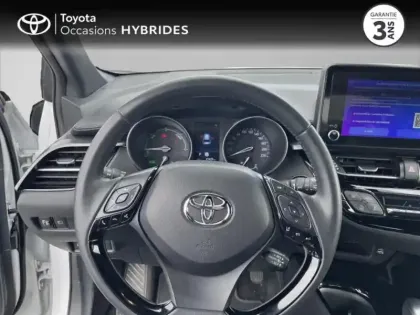 Photo 6 Toyota C-HR  1.8 Hybride 122ch Design Ultimate E-CVT