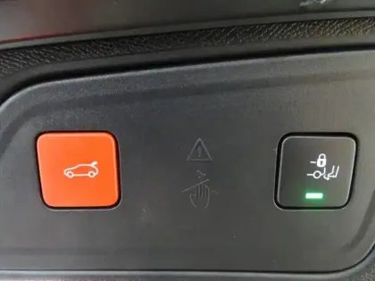 Photo 9 Peugeot 3008  HYBRID 225ch GT Pack e-EAT8