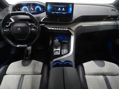 Photo 6 Peugeot 3008  HYBRID 225ch GT Pack e-EAT8