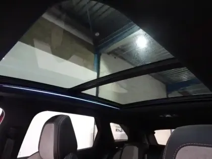 Photo 12 Peugeot 3008  HYBRID 225ch GT Pack e-EAT8