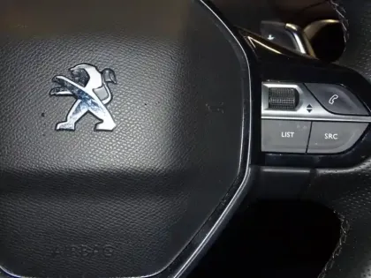 Photo 14 Peugeot 3008  HYBRID 225ch GT Pack e-EAT8