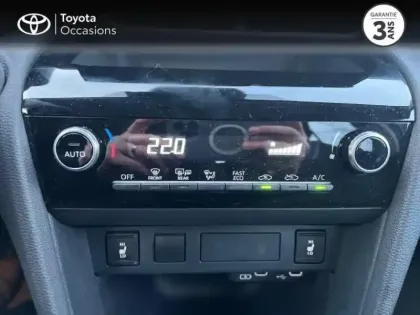 Photo 14 Toyota Yaris  Cross 116h Dynamic Business MC24