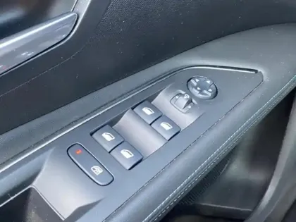 Photo 10 Peugeot 3008  1.2 PureTech 130ch Allure S&S EAT6