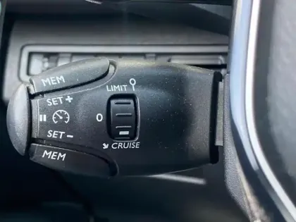 Photo 11 Peugeot 3008  1.2 PureTech 130ch Allure S&S EAT6