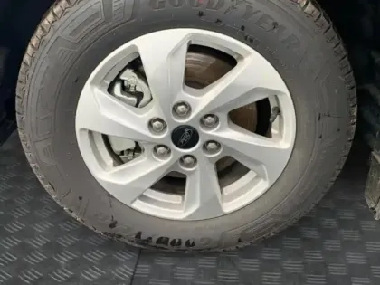 Photo 13 Ford Custom Gén. II Ph1 Limited 1