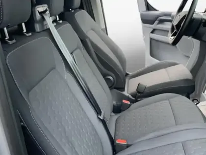 Photo 14 Ford Custom Gén. II Ph1 Limited 1