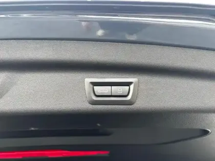 Photo 18 BMW Serie 2 Gén. II (U06) Ph1 M Sport 5