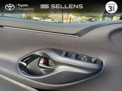 Photo 9 Toyota Yaris  116h Design 5p MY25