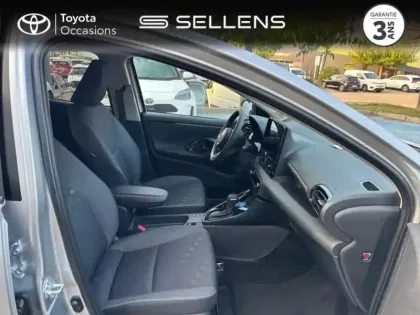 Photo 13 Toyota Yaris  116h Design 5p MY25