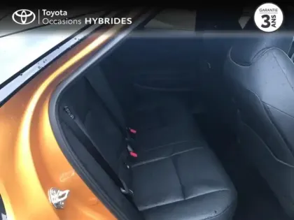 Photo 6 Toyota C-HR  2.0 Hybride 200ch Collection Premiere