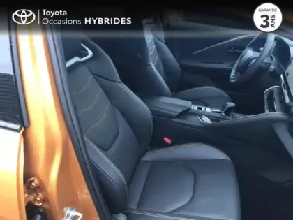 Photo 5 Toyota C-HR  2.0 Hybride 200ch Collection Premiere