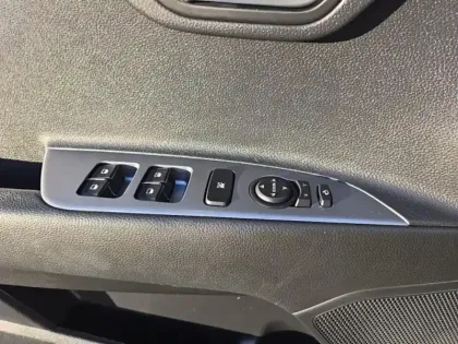 Photo 12 Kia Stonic  1.0 T-GDi 100ch GT Line DCT7