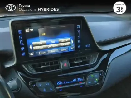 Photo 14 Toyota C-HR  122h Distinctive 2WD E-CVT RC18