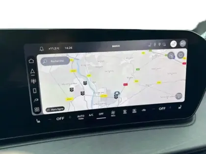 Photo 26 Audi Q3  1.5 e-hybrid 272ch S line S tronic 6