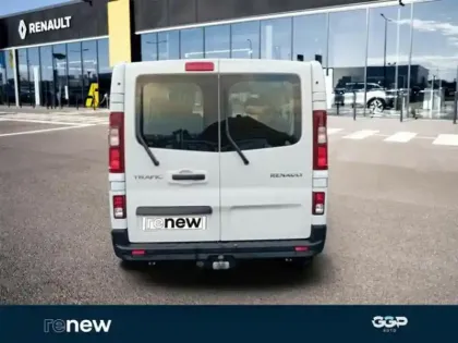 Photo 7 Renault Trafic Gén. III (J82) Ph3 Zen 4