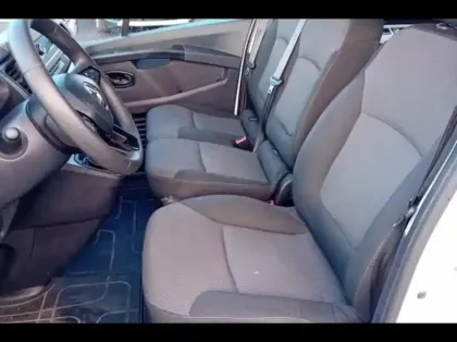 Photo 14 Renault Trafic Gén. III (J82) Ph3 Zen 4