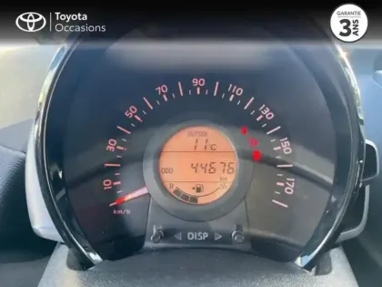 Photo 13 Toyota Aygo  1.0 VVT-i 72ch x-pro 5p MC18