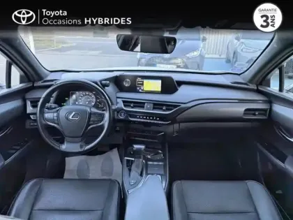 Photo 7 Lexus UX  250h 2WD Le Pack Technologie