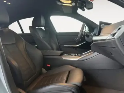 Photo 14 BMW Serie 3 Série 3 330eA 292ch M Sport