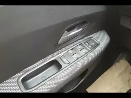 Photo 14 Dacia Sandero  1.0 ECO-G 100ch Stepway Expression -24