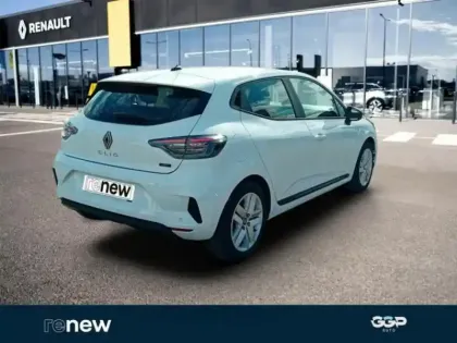 Photo 7 Renault Clio  1.6 E-Tech 145ch full hybrid Evolution - 24