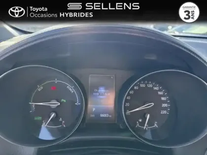 Photo 13 Toyota C-HR  122h Graphic 2WD E-CVT RC18