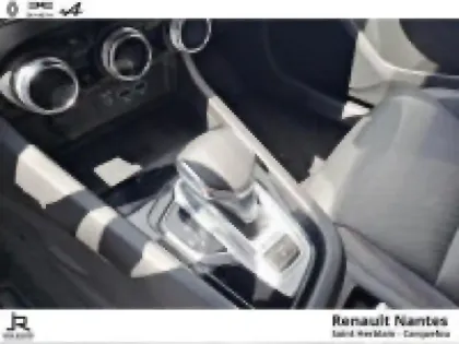 Photo 10 Renault Arkana  E-Tech hybride 145ch RS Line