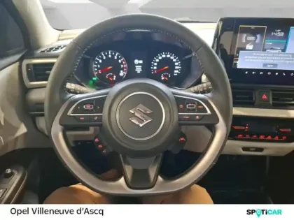 Photo 8 Suzuki Swift  1.2 Hybrid 83ch Privilège Auto