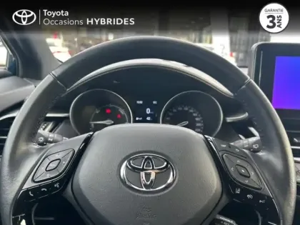 Photo 11 Toyota C-HR  1.8 Hybride 122ch Design E-CVT