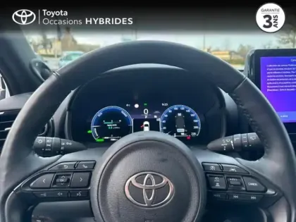 Photo 12 Toyota Yaris  Cross 130h Première MC24