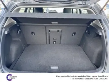 Photo 11 Volkswagen Golf  2.0 TDI SCR 150ch Life Business DSG7