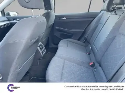 Photo 10 Volkswagen Golf  2.0 TDI SCR 150ch Life Business DSG7