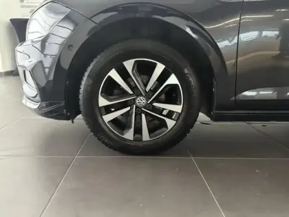 Photo 7 Volkswagen Polo  1.0 TSI 95ch IQ.Drive Euro6d-T