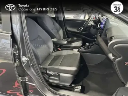 Photo 20 Toyota Yaris  116h Design 5p MY 24 Pack Confort