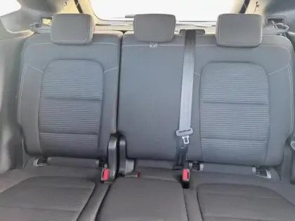 Photo 12 Ford Kuga  2.5 Duratec 180ch Hybrid FlexiFuel Titanium Powershift