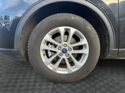 Photo 13 Ford Kuga  2.5 Duratec 180ch Hybrid FlexiFuel Titanium Powershift